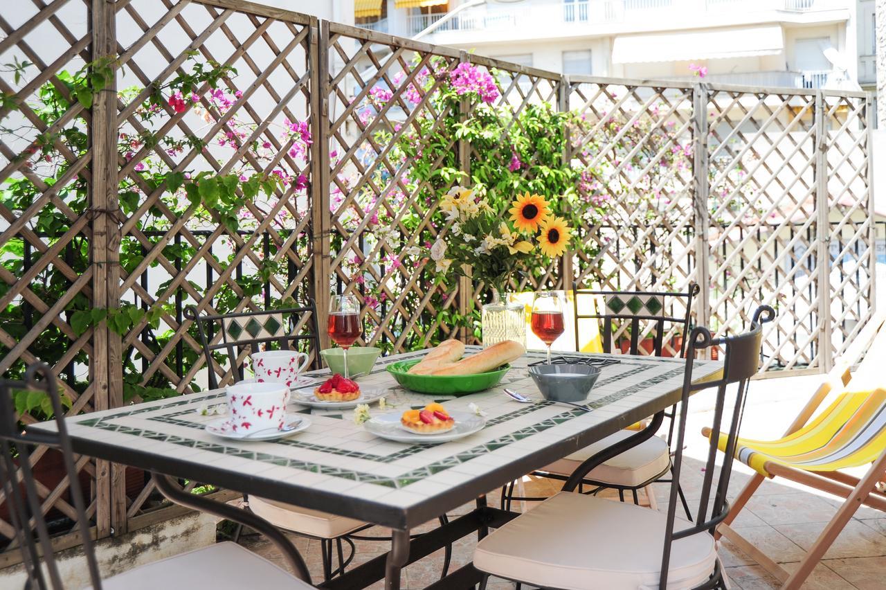 Suite St Genevieve Five Stars Holiday House Nice Exterior foto
